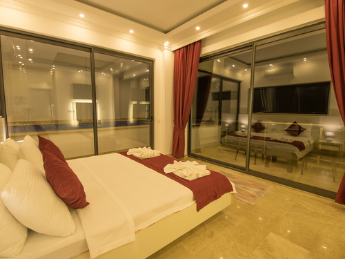  gece  -  Kasım
  | Kalkan Kördere'de Isıtmalı Havuzlu Deniz Manzaralı Doğa Villası